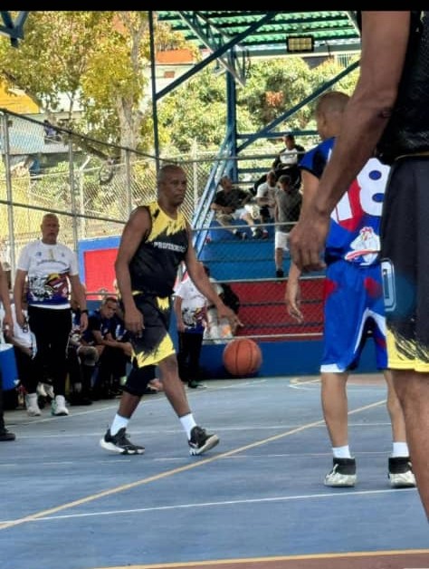 Basquet-mas-60-22.jpg
