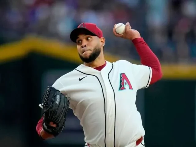 Eduardo-Rodriguez.webp