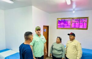 Gobernador Luis Caldera entrega rehabilitado y dotado el Consultorio Popular Clementina Urdaneta