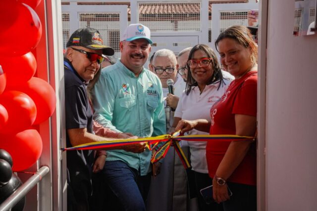 Mercal-Lagunillas2.jpg