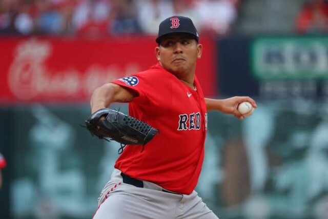 Ranger-Suarez4.jpg