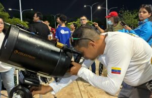 La «Ruta del Astrobús»despliega la magia de la astronomía en Maracaibo