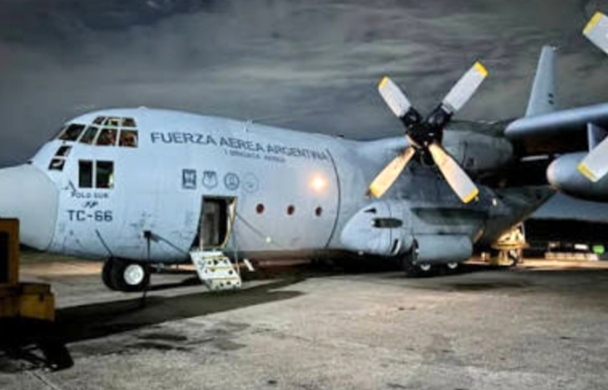 Aviones-argentinos.jpg