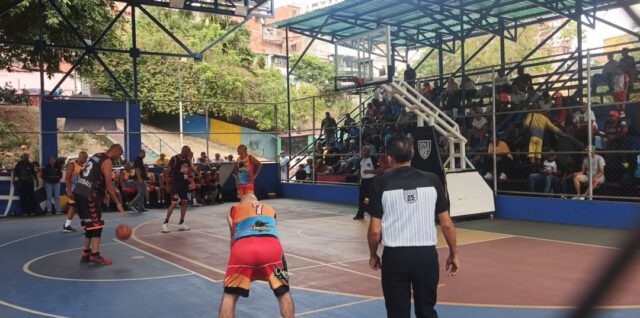 Basquet-mas-60-27.jpg