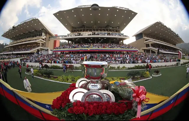 Hipodromo-La-Rinconada15.webp