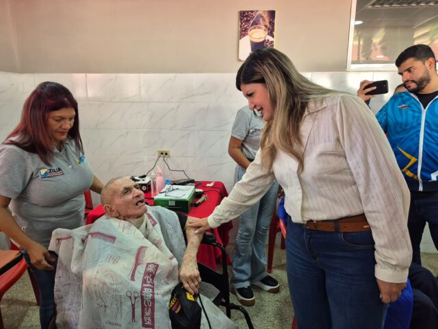 Jornada-adultos-mayores3.jpg
