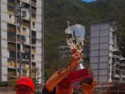 Don Julio llegó a 84 y sigue campante…