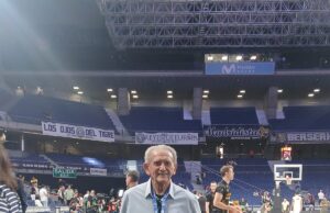 «Paco» Diez llegó a 83 y sigue sembrando baloncesto