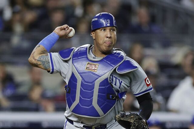 Salvador-Perez11.jpg