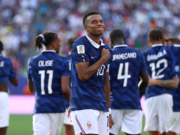 FIEBRE MUNDIAL: Francia, con doblete de Mbappé, ya está en octavos