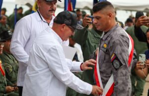 Alcalde Di Martino presente en actos conmemorativos de la Batalla Naval del Lago, Armada Bolivariana y Natalicio de El Libertador