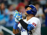 Salvador superó a George Brett y es el más jonronero de los Reales