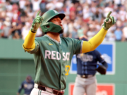 Wilyer y Willson a puro tolete guiaron a Boston