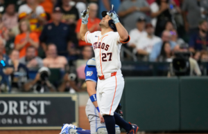 Altuve sigue ampliando su leyenda: Bateó su jonrón 270