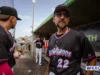 ¡»Felicidades, caballo»! : Venezolano Nelson Prada, Manager del Año en Doble A