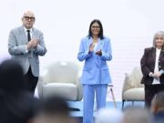 Presidenta Delcy: «Este premio de periodismo debe seguir así: la comunicación debe servir de plataforma a un país que busca un camino distinto»