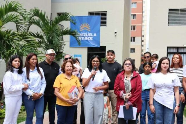 Presidenta-Delcy4.jpg