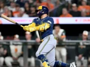 William Contreras mandó a 403 pies su jonrón 75 con Milwaukee