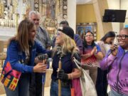 ¡Día Internacional del adulto mayor! Ana Clara de Di Martino: “Para la Alcaldía de Maracaibo atender los abuelos y abuelas es un compromiso de amor”