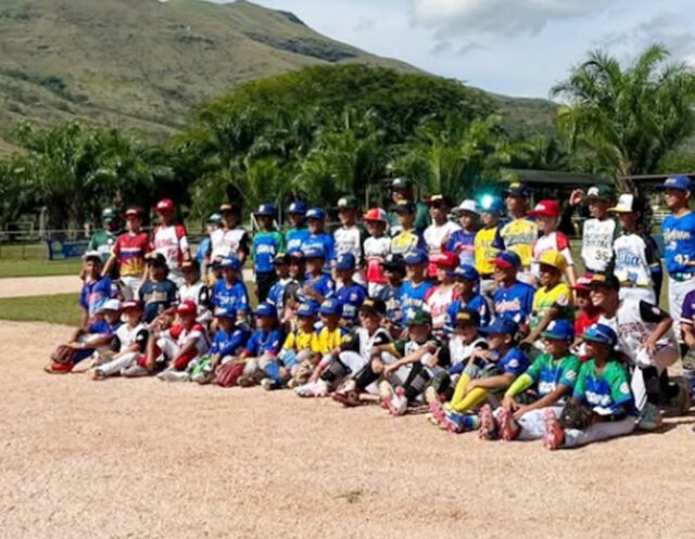 Criollitos-de-Venezuela.jpg