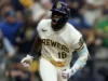 Luis Lara con hit de oro guió a Milwaukee a picar adelante
