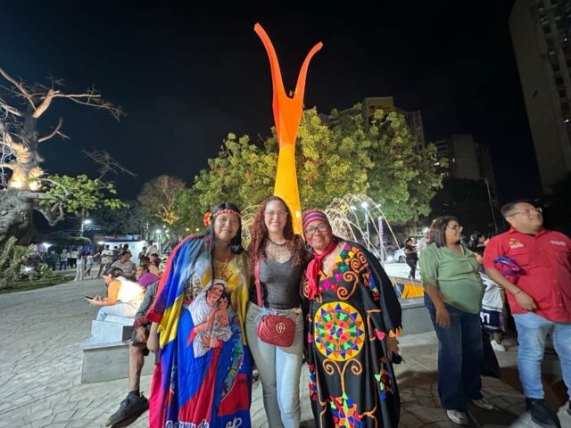 Plaza-Los-Cachos