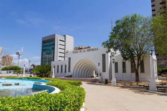 Plaza-Republica