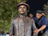 Alcalde Di Martino: La escultura de San José Gregorio llegó a la Facultad de Medicina