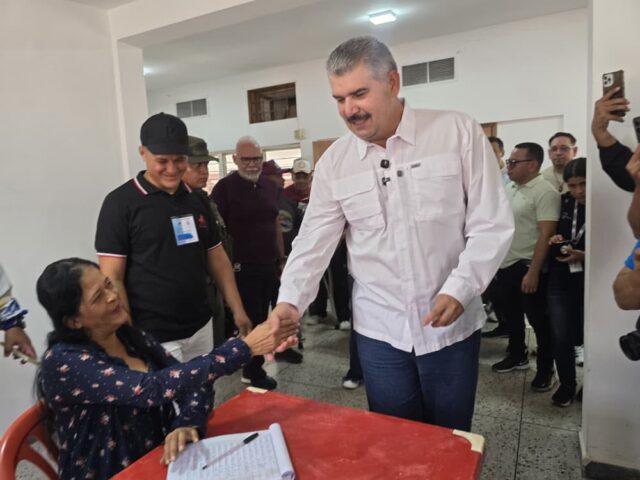 Venezuela-vota.jpg