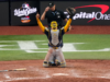 A Copperstown peto y rodilleras de William Contreras
